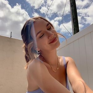 Meet your Posher, Madison